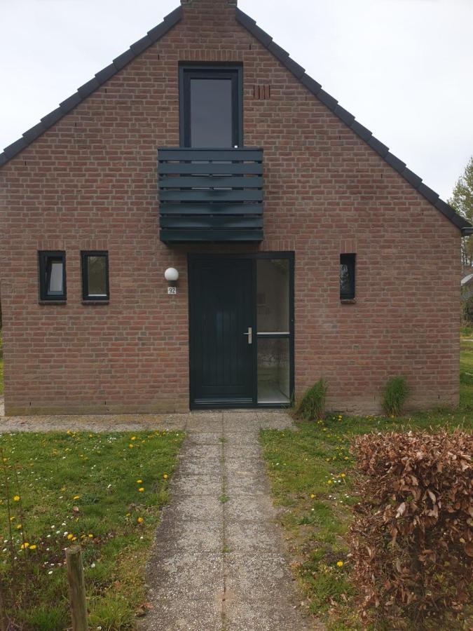 Recreatiewoning Maas En Waal 92 Villa Ewijk Exterior photo