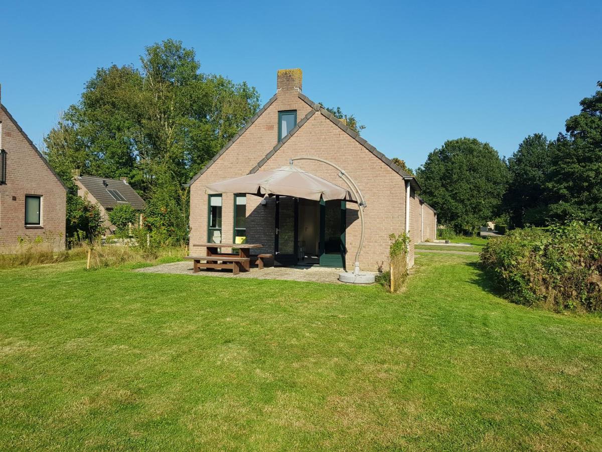 Recreatiewoning Maas En Waal 92 Villa Ewijk Exterior photo